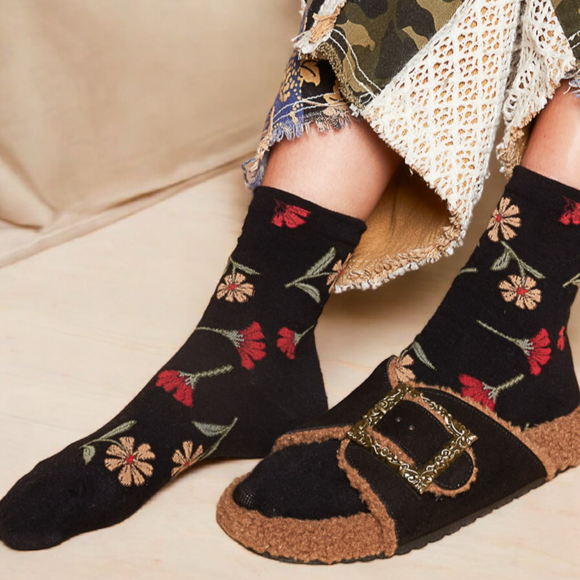 Embroidered Floral Socks