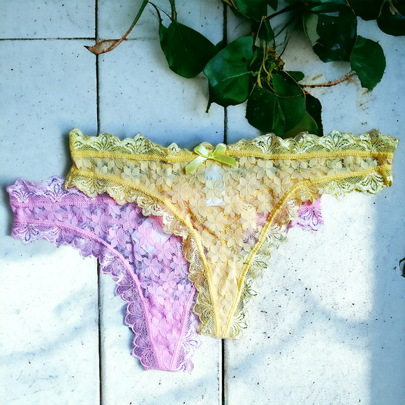 2 Pack Lace Thong Panties