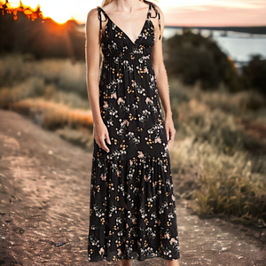 LOVE_ADY Shoulder Tie Floral Maxi Dress