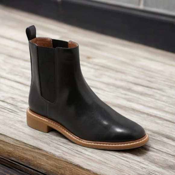 UNIVERSAL THREAD Chelsea Boots