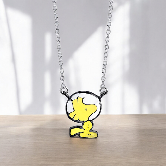 UNWRITTEN Astronaut Woodstock Pendant Necklace