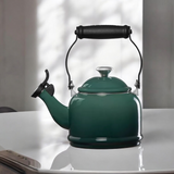 LE CREUSET 1.25 Quart Demi Tea Kettle