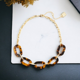 ZENZII Tortoise Link Collar Necklace