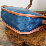 Vintage GUESS Leather Shoulder Bag