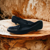 Vintage PRADA Kitten Heel Pumps