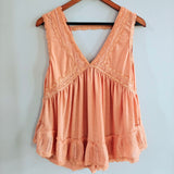 POL Lace Detailed Tank Top