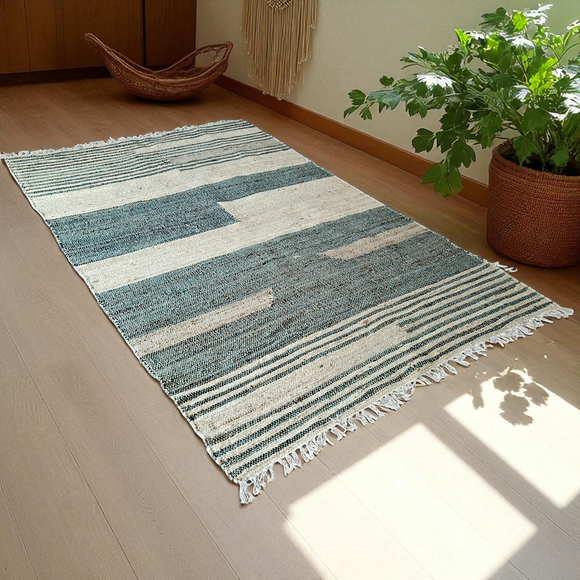 Natural Fiber 5 x 7 Area Rug