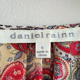 DANIEL RAINN Sleeveless Paisley Blouse