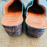 LA PINTA Laser Cut Clogs