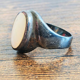 Vintage SS Mother of Pearl Cabochon Ring