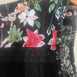 POL Lace Detailed Sleeveless Top