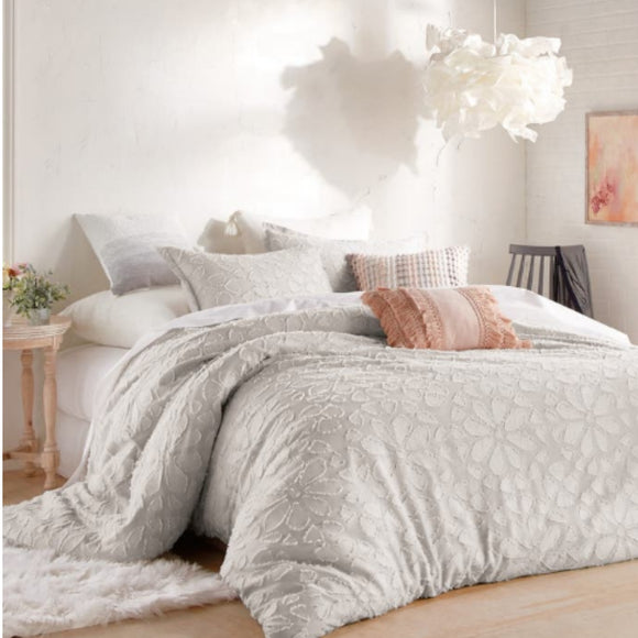 Clipped Floral 3 Pc Comforter Set
